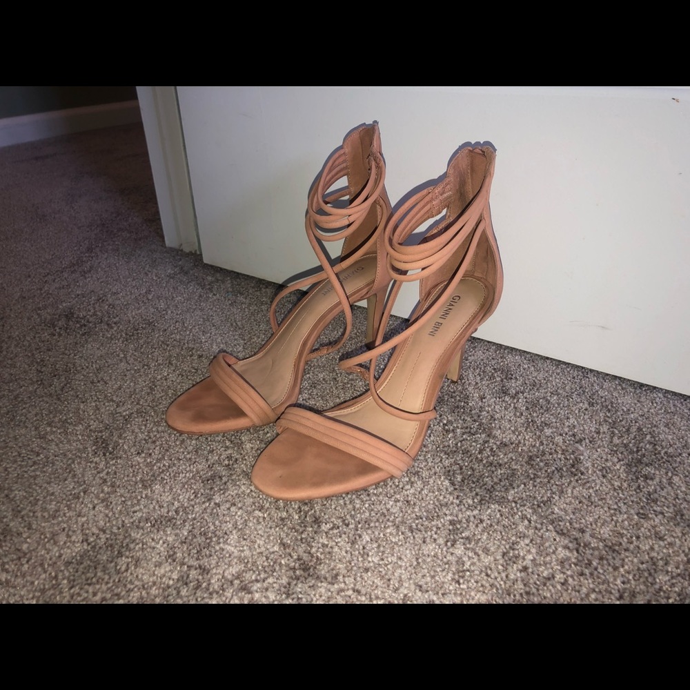 Gianni Bini Blush Pink Heels